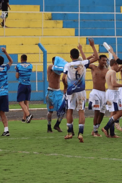 Chuva marca final do Estadual Sub-15 e consagra o Costa Rica como campeão.