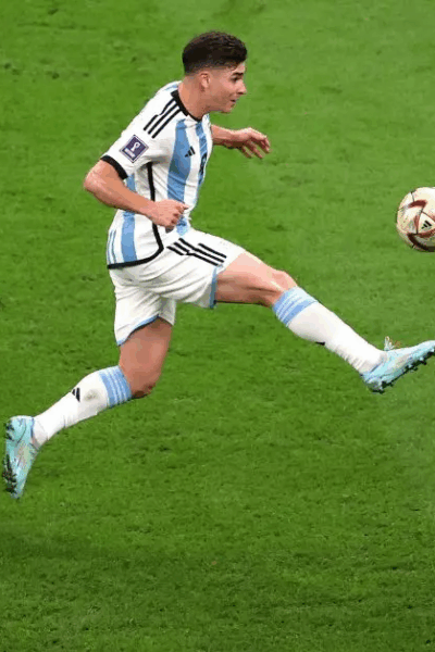 Argentina derrota a Croácia e volta à final da Copa do Mundo após oito anos.