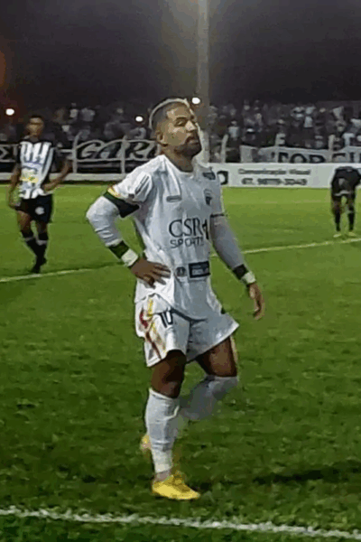 Novo vence Operário e coloca um pé na semifinal do Sul-Mato-Grossense.