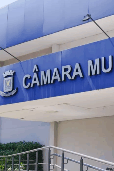 Câmara de Campo Grande pode começar 2024 de “cara nova” com painéis eletrônicos para votação.