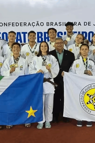 Judocas de MS conquistam título e 102 medalhas no Campeonato Brasileiro Regional.