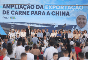 Lula propõe a Riedel comprar fazenda em sociedade para atender indígenas.