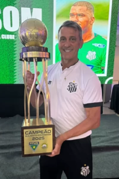 Campeão estadual, Leocir Dall’Astra pede demissão do Operário após quatro derrotas
